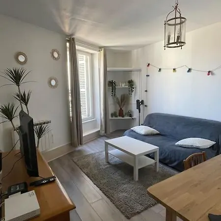 Apartment - Centre