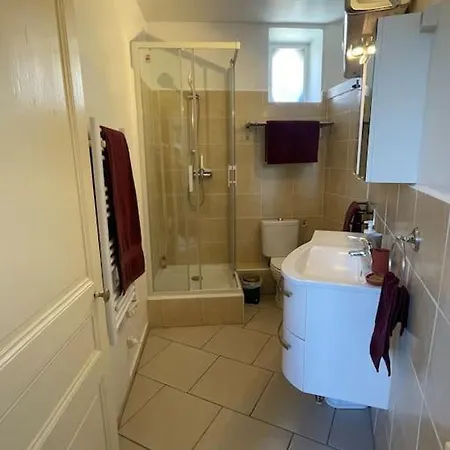 - Centre Apartment Dijon